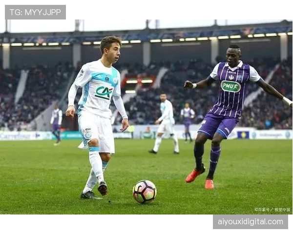 即时战报：克莱蒙与图卢兹1-1战平，两队仍处降级区边缘